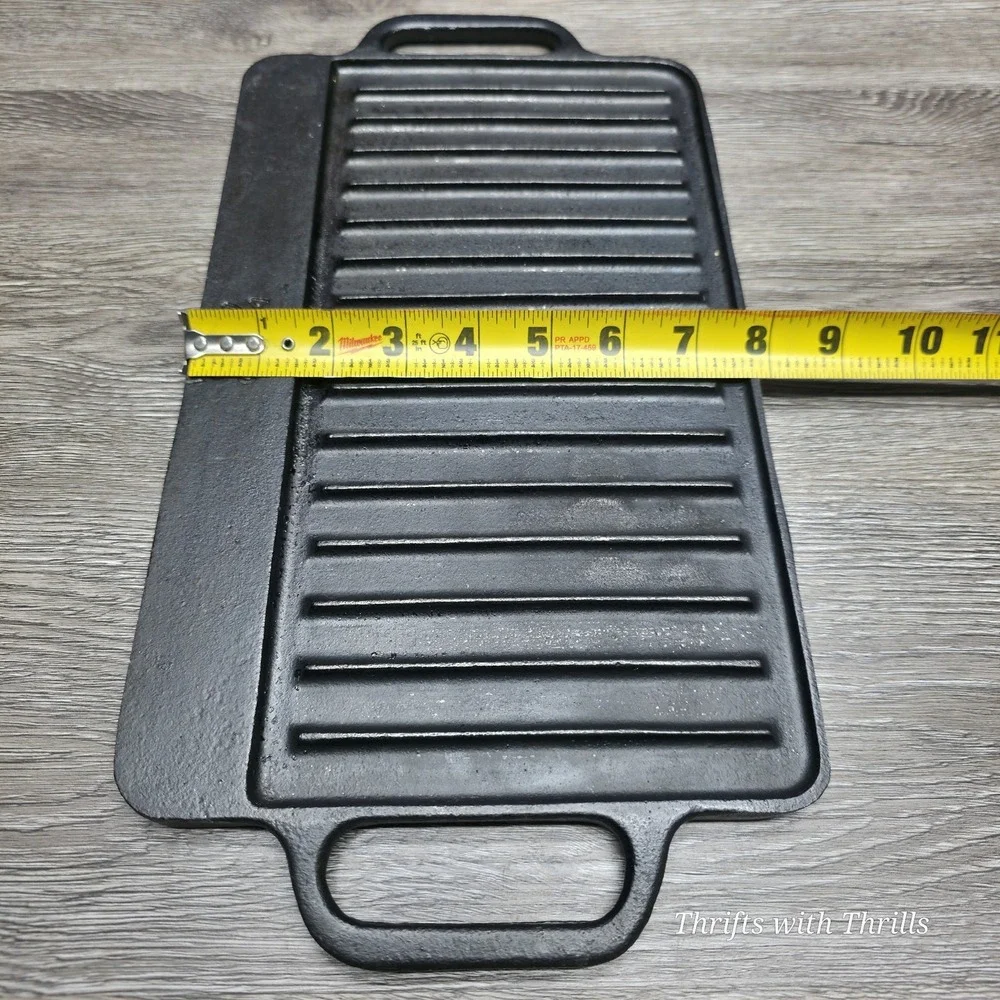 Corona Cast Iron Reversible Griddle 189 Black 12.75x7.75 Outdoor Grill Pan